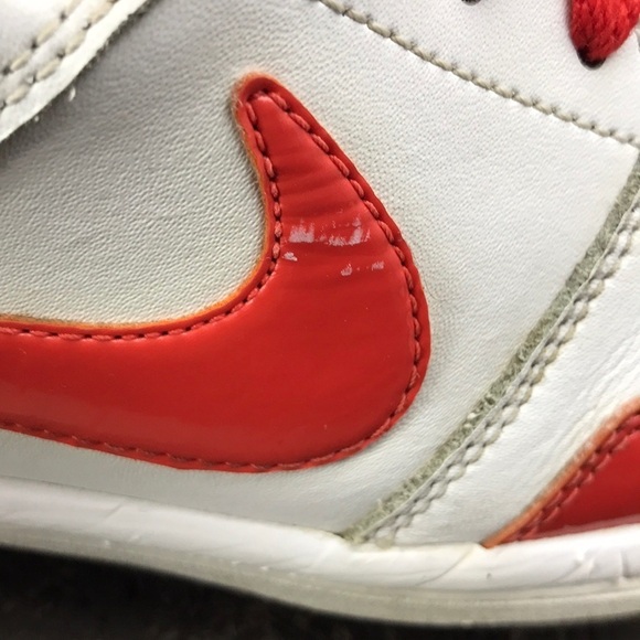 Nike Back Court Red /White Size 8.5 main image 6